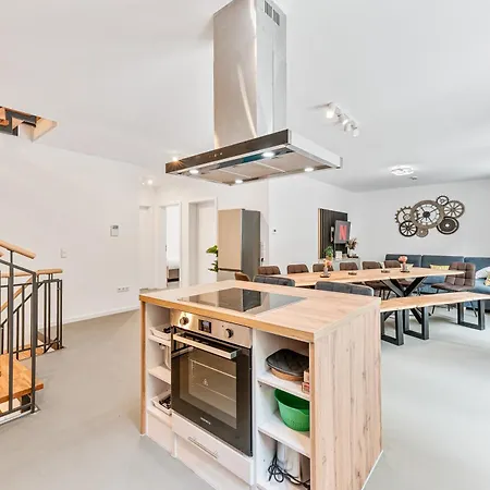 아파트호텔 Lumiflats 3*